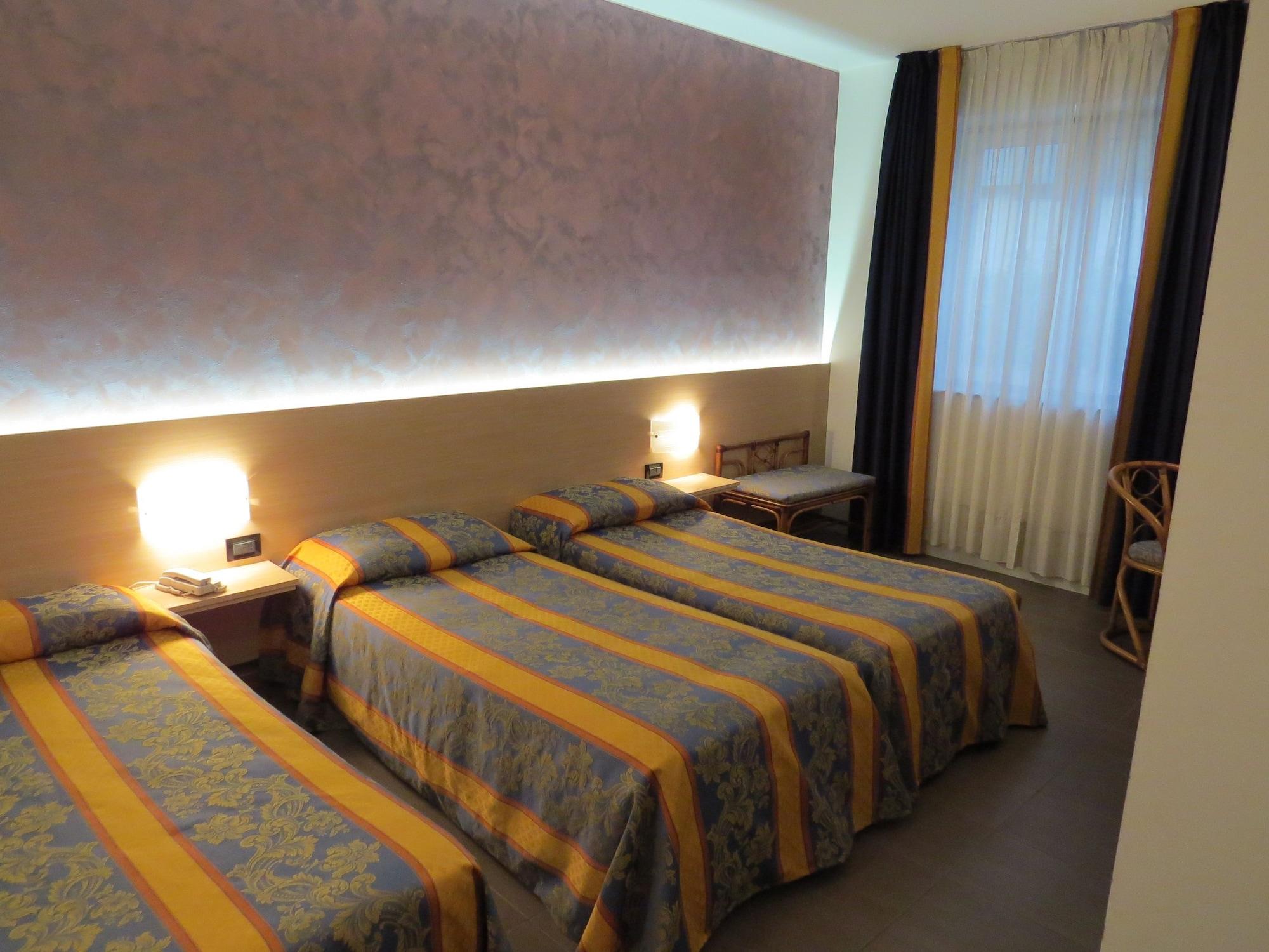 Hotel Ambra Quarto d'Altino Bagian luar foto