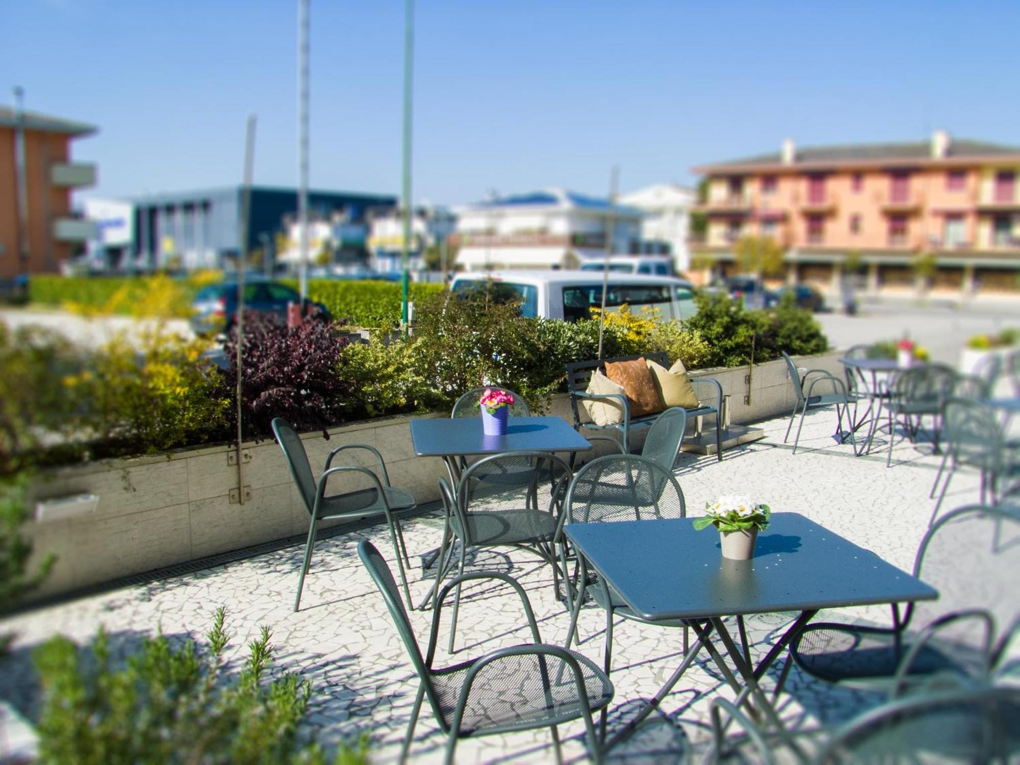 Hotel Ambra Quarto d'Altino Bagian luar foto